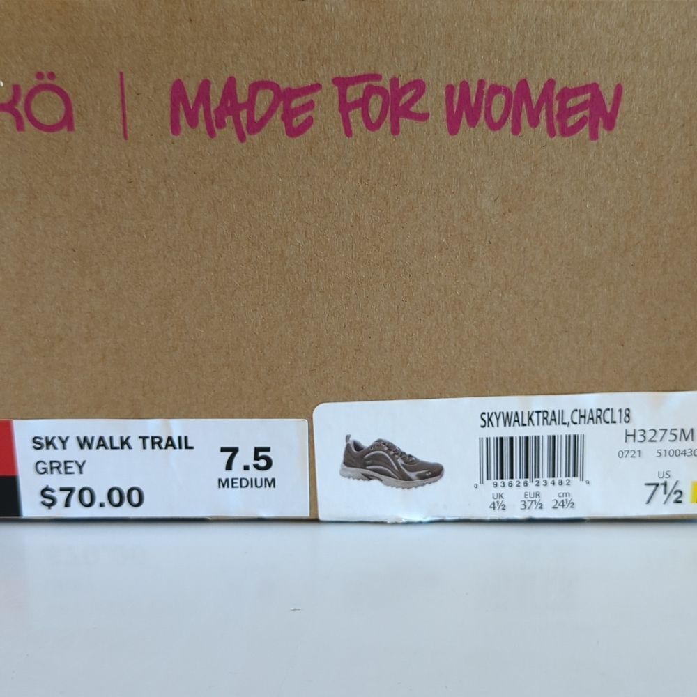RYKA SKY WALK TRAIL WALKING SHOE - WOMEN'S 7.5